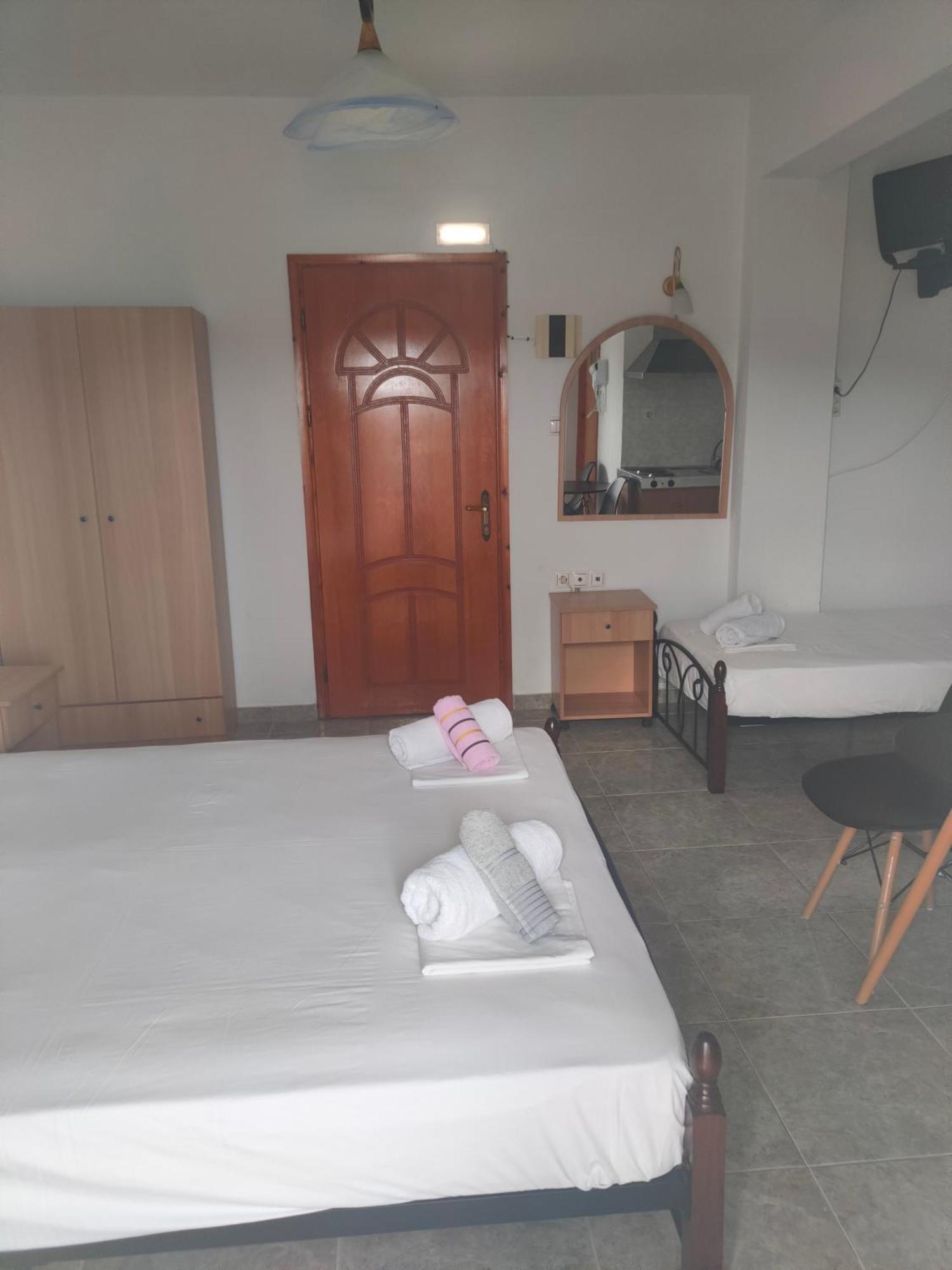 Vigla House Apartment Сикия Екстериор снимка