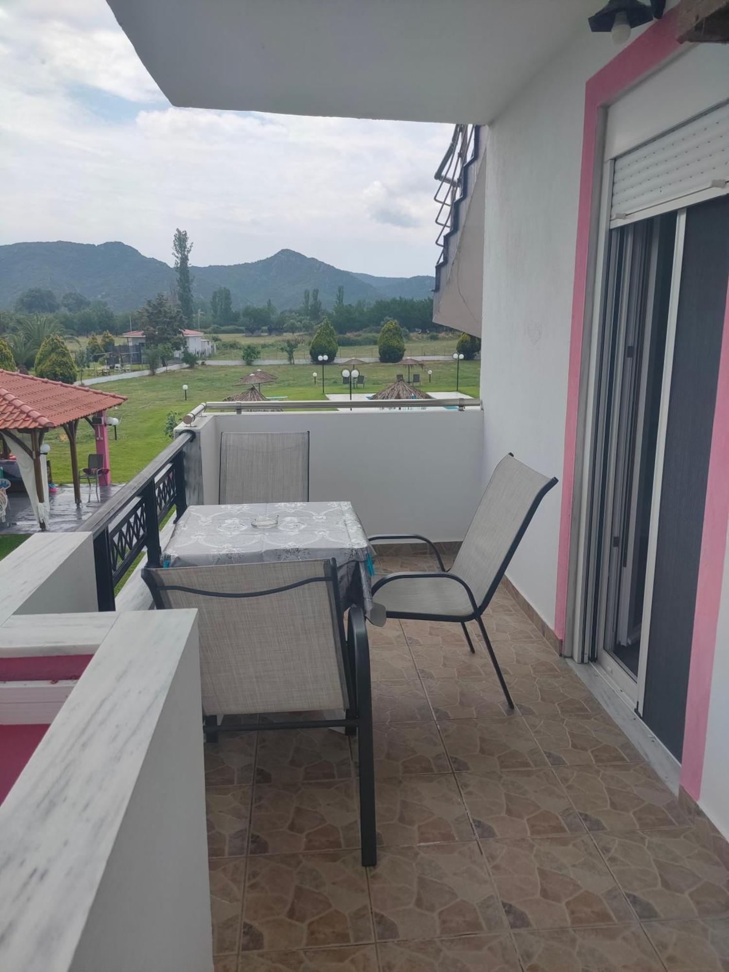 Vigla House Apartment Сикия Екстериор снимка